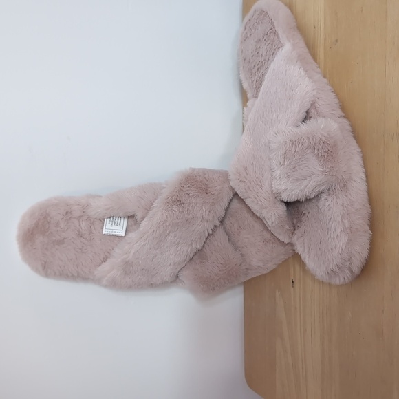 Bearpaw Slip On Fuzzy Slippers Sandals - Picture 1 of 5